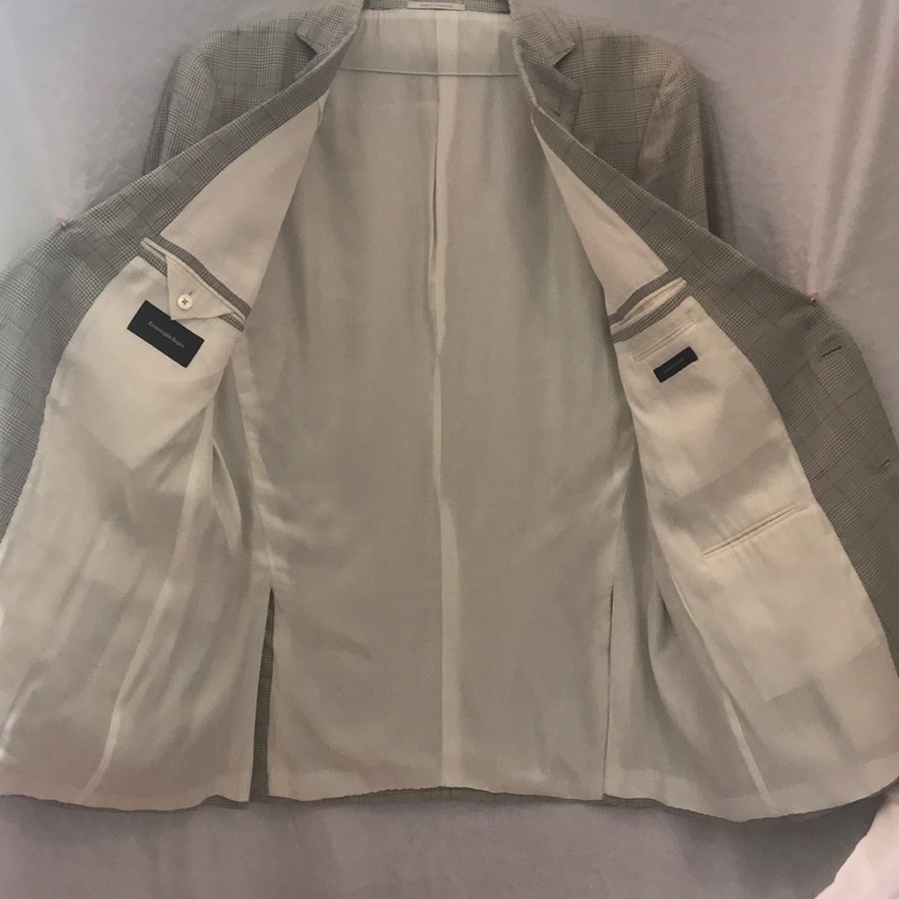 Blazer - Picture 5 of 6